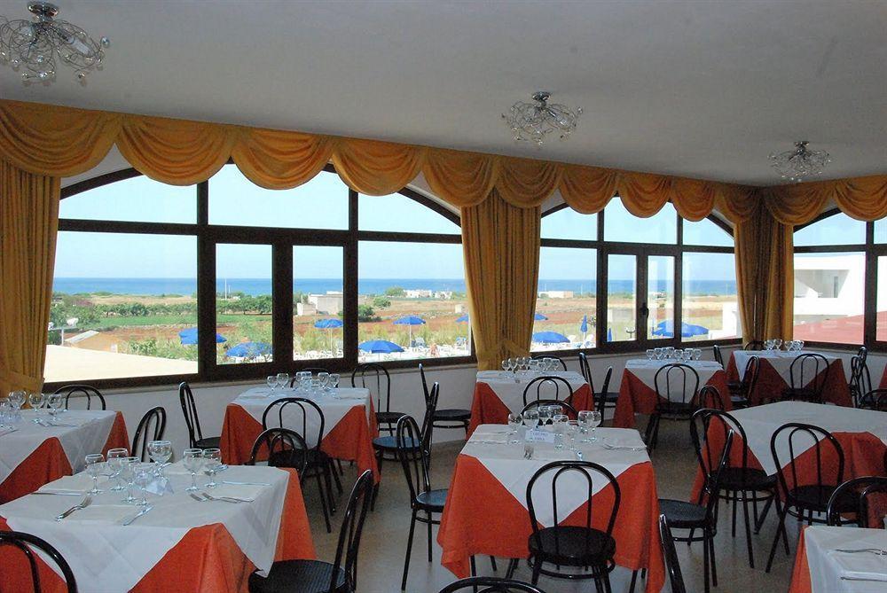 Torre Guaceto Resort Carovigno Eksteriør bilde