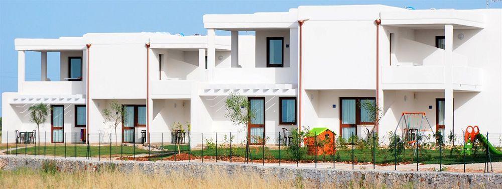 Torre Guaceto Resort Carovigno Eksteriør bilde