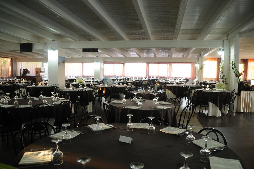Torre Guaceto Resort Carovigno Eksteriør bilde