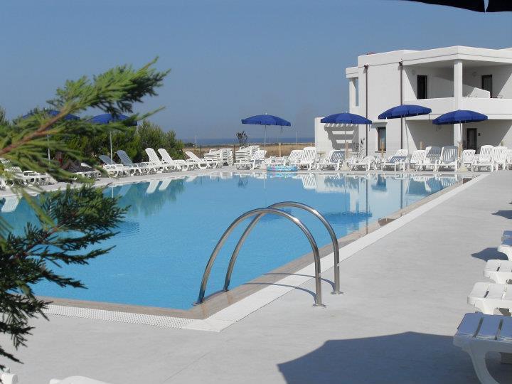 Torre Guaceto Resort Carovigno Eksteriør bilde
